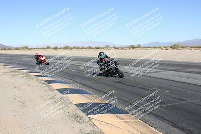 media/Dec-01-2025-Moto Forza (Mon) [[2daa91e15f]]/2-Intermediate Group/Session 4 (Turn 10 Inside)/